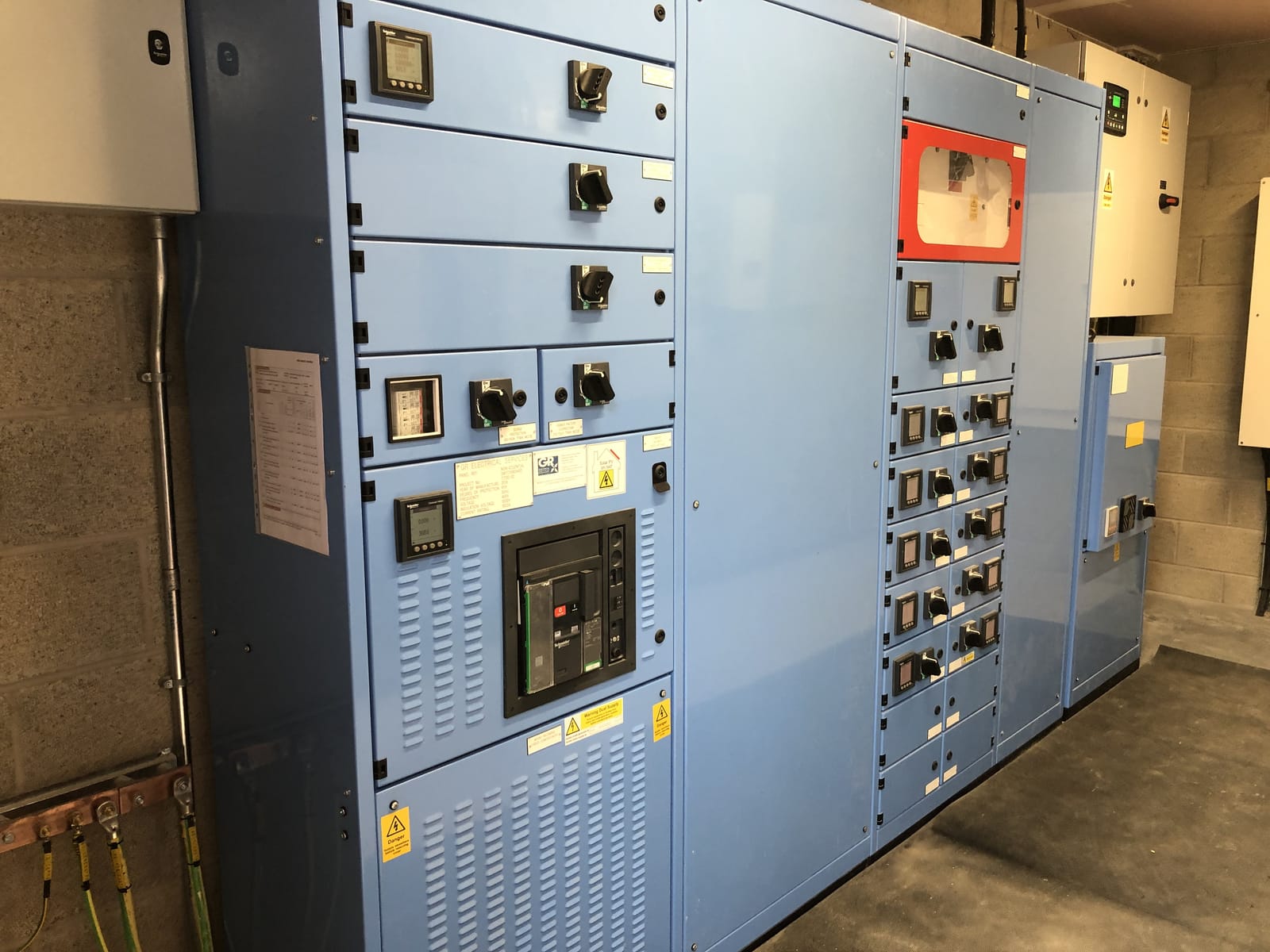 Commercial LV switchgear and distribution room